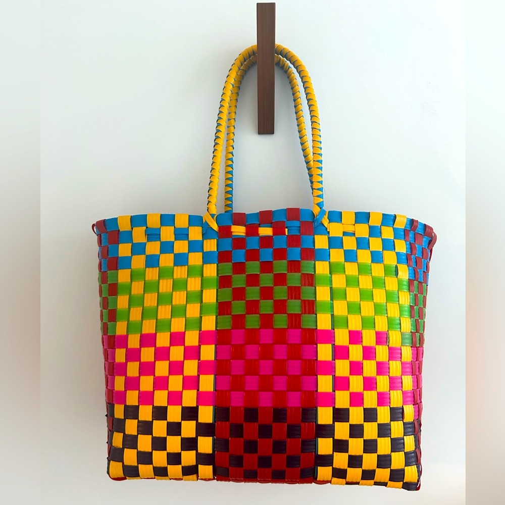 Recycled plastic tote bag